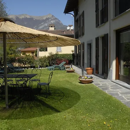 Casa Lory With Private Garden Apartament Cadenabbia