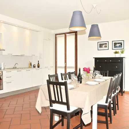 Apartament Casa Lory With Private Garden